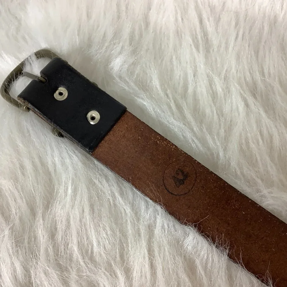 Vintage patterns black leather